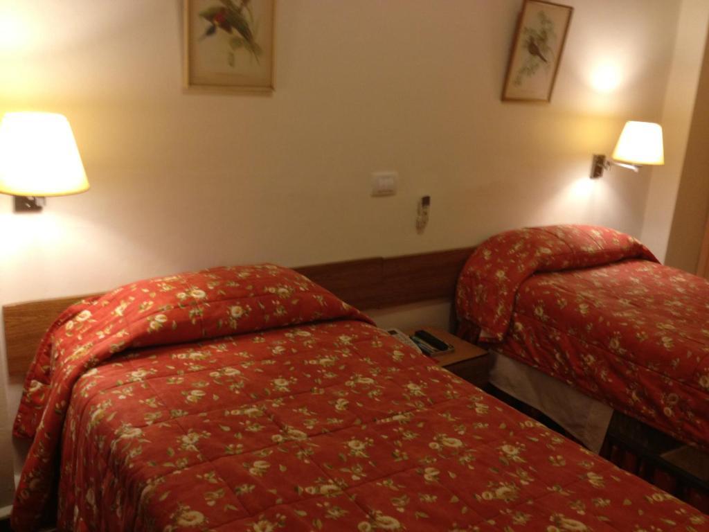 Embassy Hotel Beirute Quarto foto